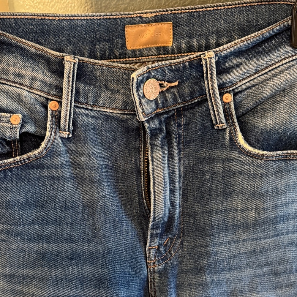 MOTHER Denim Weekender Jeans